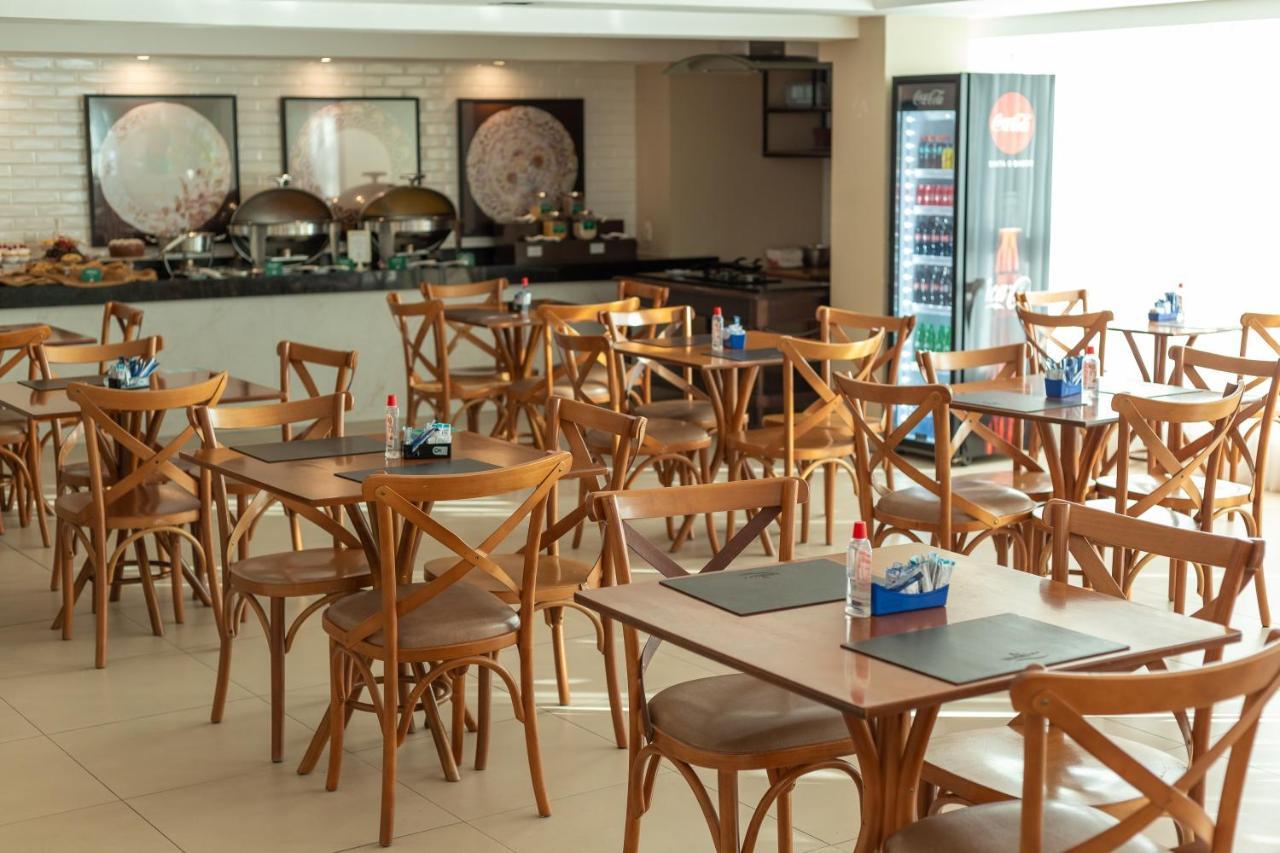 Hotel Village Confort โจเอาเปสโซอา ภายนอก รูปภาพ